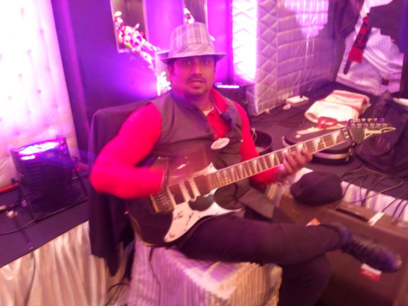 indian guitar players jodhpur